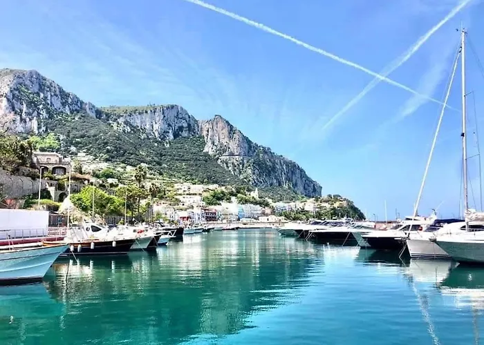 索尔鲁纳酒店 4*